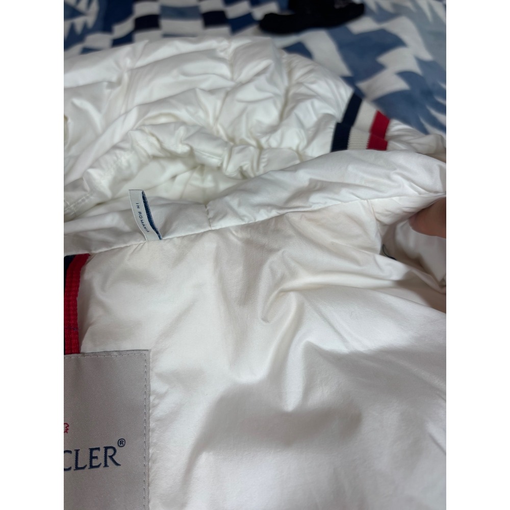 Moncler White Hooded Puffer Jacket Tricolor Trim Womens Size 4 Made in Romania - Picture 6 of 16